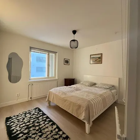 Valoisa Kolmio Kuopion Keskustassa Kahdella Makuuhuoneella * קופיו