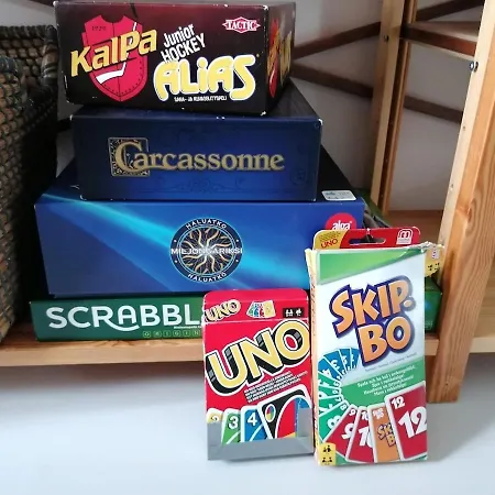 Valoisa Kolmio Kuopion Keskustassa Kahdella Makuuhuoneella דירה